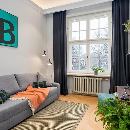 Prime Centre With Park View Daire Riga