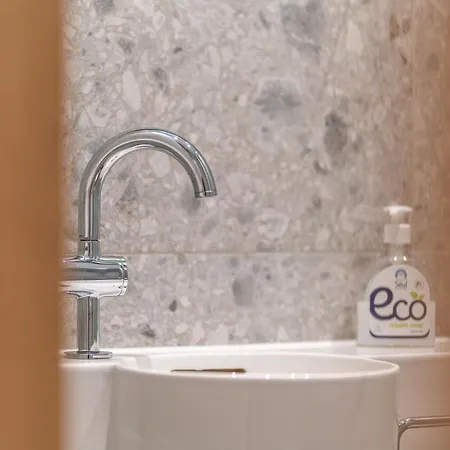 Centre - Vermanes Garden View Apartment